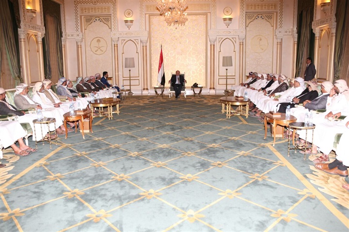 المشهد السياسي: