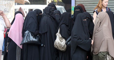 النقاب على المستوى