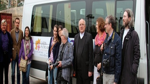 مضطهدون ومنسيون ..تقرير