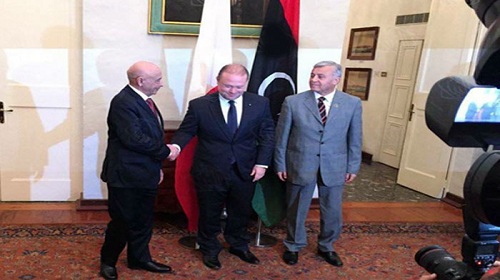 ضغط دولي للتدخل العسكري