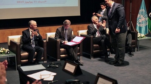 عام من المفاوضات