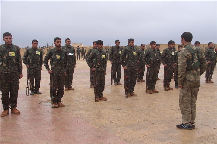 قائد بقوات سوريا