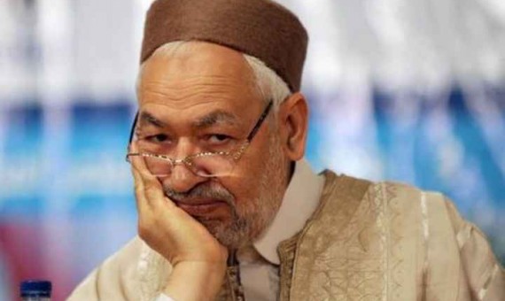 التوريث والفساد يطيحان