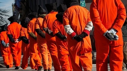 10 معتقلين بغوانتانامو