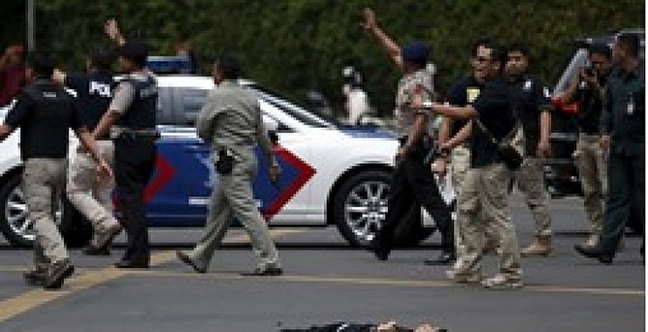 خمس جماعات تجعل من