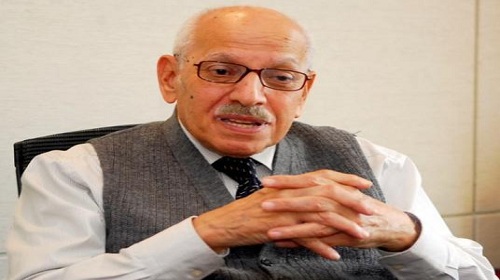 الدكتور أحمد كمال