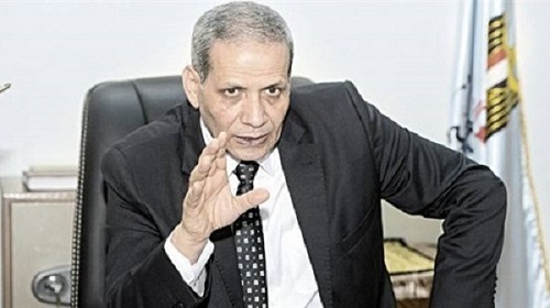 قيادات الإخوان تتبرع