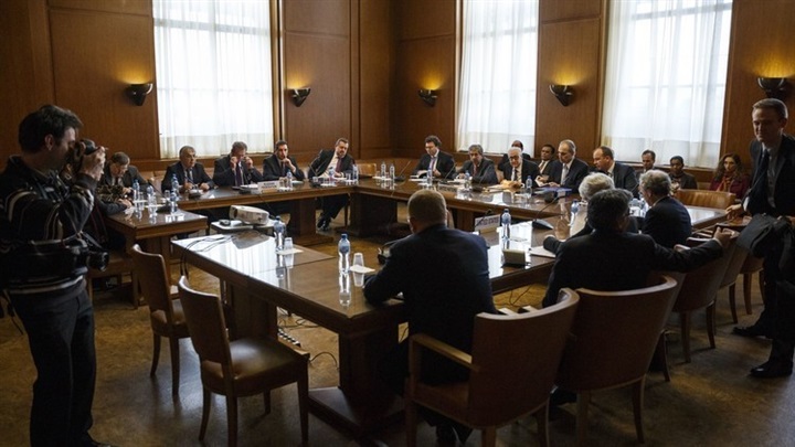 محاولات لجمع المعارضة