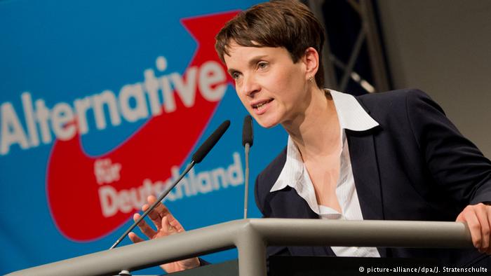 راوكه بيتري، زعيمة