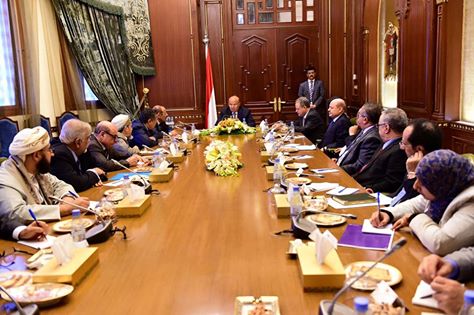 المشهد السياسي: