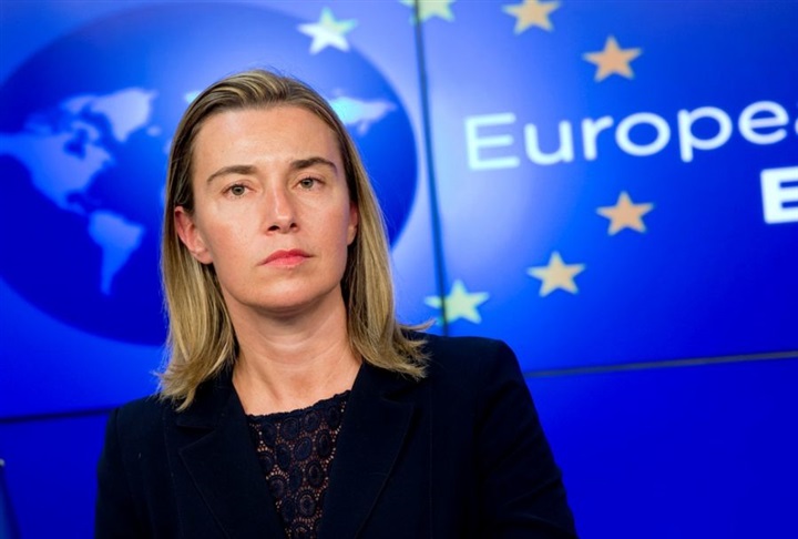 اللاجئون السوريون