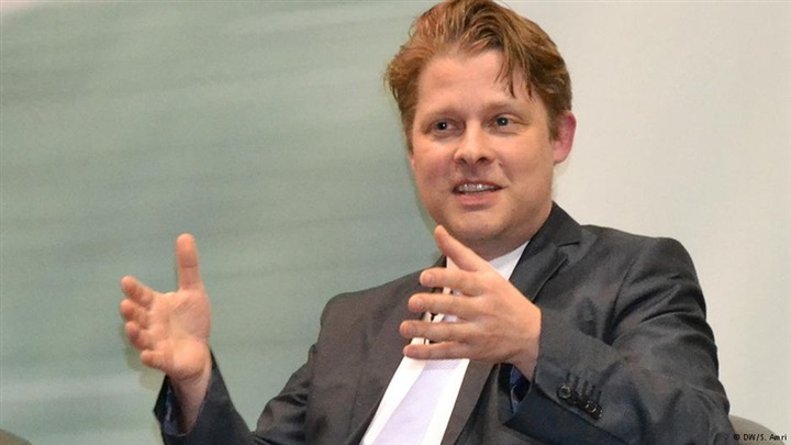 الخبير في قضايا الارهاب