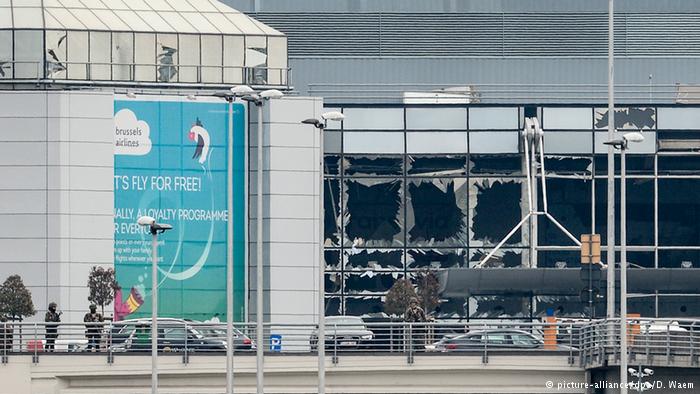 تطوير مطار بروسكل