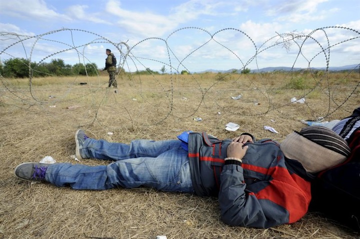 أزمة اللاجئين مستمرة..