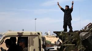 سجون داعش ومحاكماته..