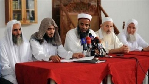 مساجد تونس تحت سيطرة