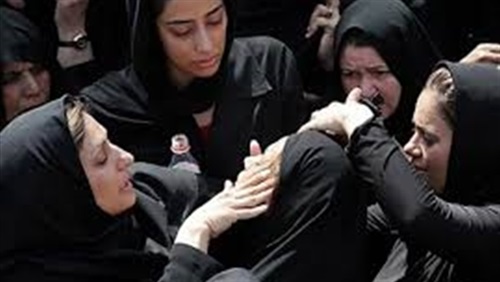 المرأة بين «الملالي»