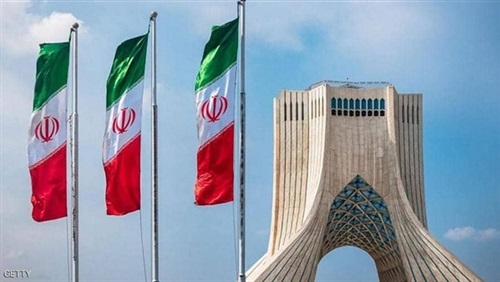 الملالي و«الشباب»