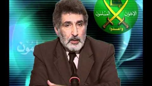 التزاما بوصية منير..