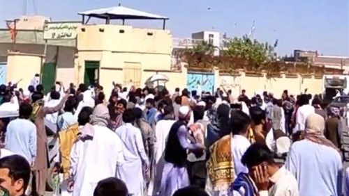 وسط عنف من النظام
