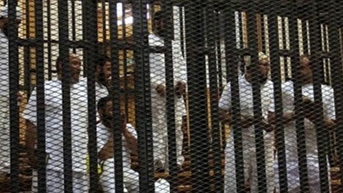 إحالة أوراق متهمين