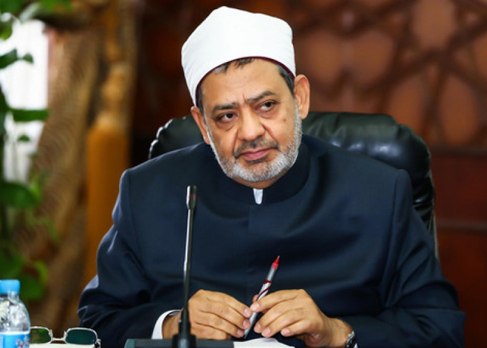 دعوة من أبوظبي للنأي