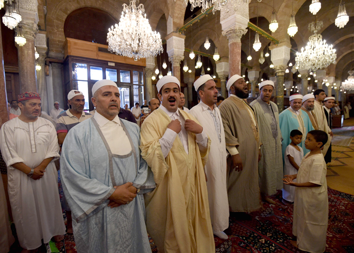 تخوف من توظيف ورقة