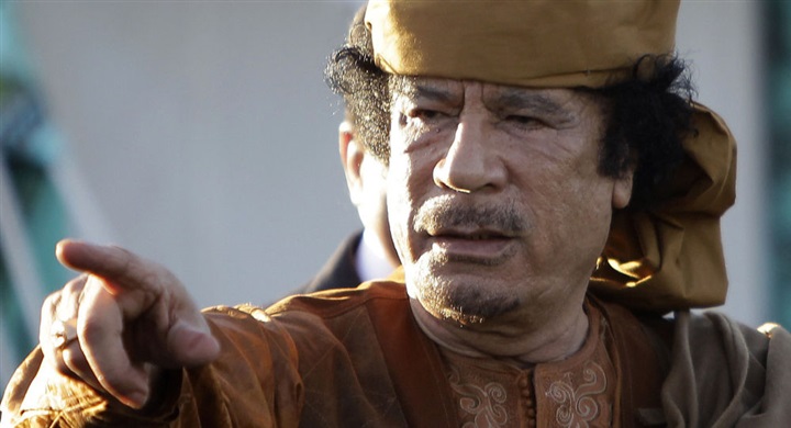 مساعد للقذافي يخشى