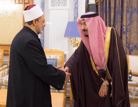 خادم الحرمين يثمن