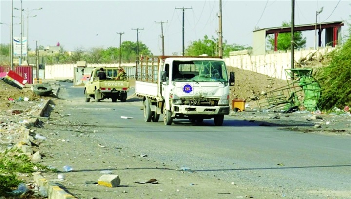 الحوثيون يواصلون