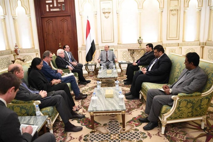هادي يلتقي غريفثس