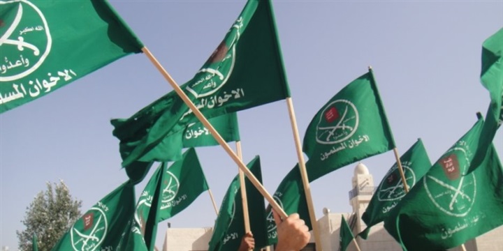 «الإخوان» تنفق على