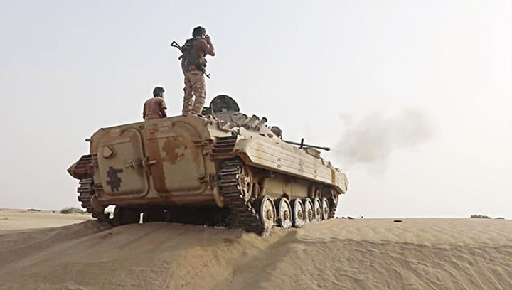 التحالف يستهدف مواقع