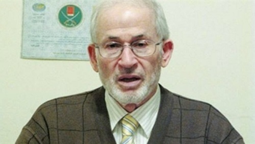 مستشار مرسي يهاجم
