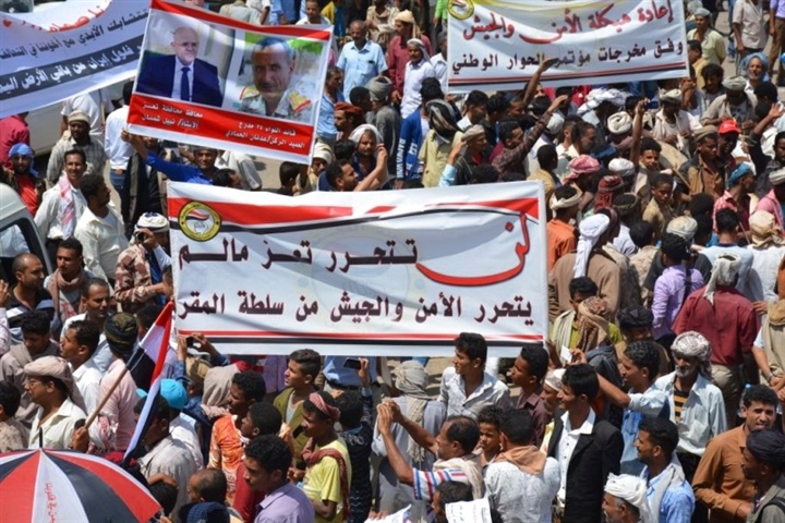 محافظة تعز تنتفض