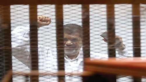 إرجاء محاكمة مرسي