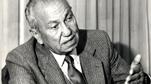 حمادة امام.. مخابرات