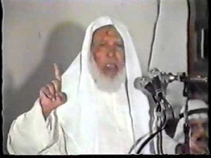 16 يوليو: وفاة حسن