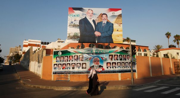 التنسيق مع حماس: